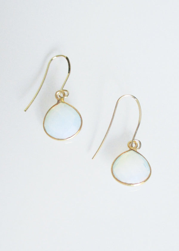 18ct Yellow Gold 0.45ct Opal Earrings